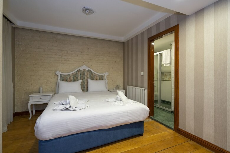Moss Suites Hotel