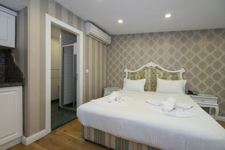 Moss Suites Hotel