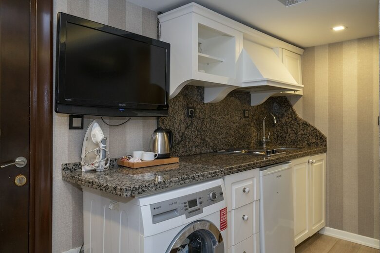 Moss Suites Hotel