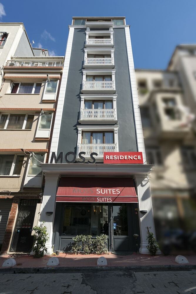 Moss Suites Hotel