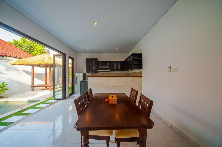 Villa Clover