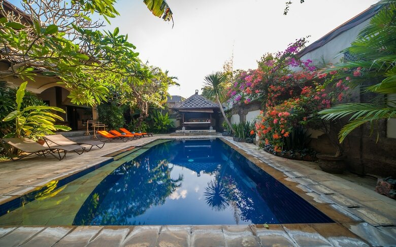 Villa Este, Seminyak