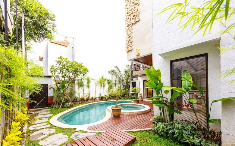 Villa Suzuki 3