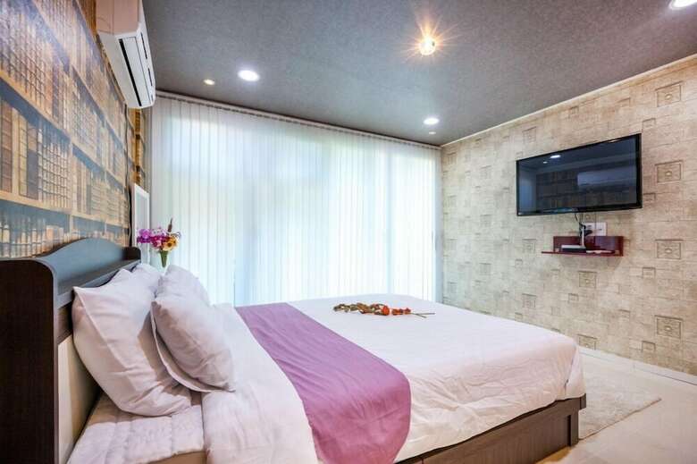 Huenest Pension