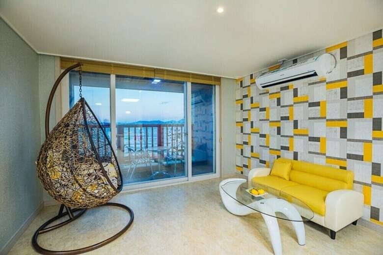 Pension Geoje Beach House