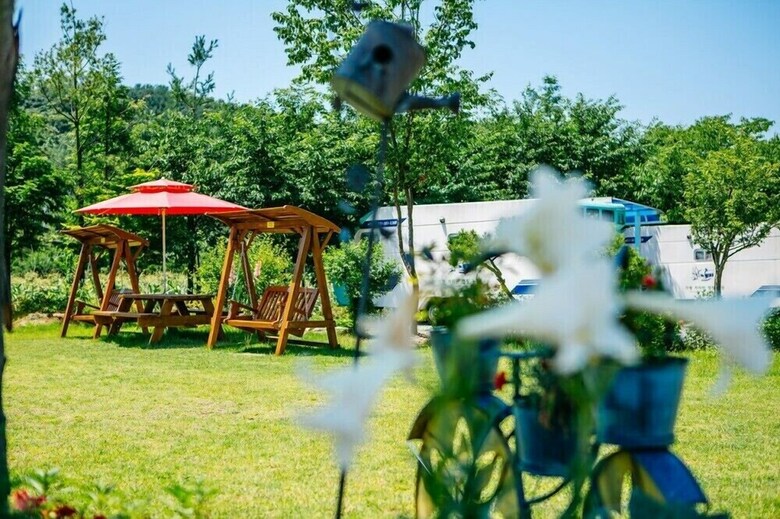 Pension Caravan Camping Farm