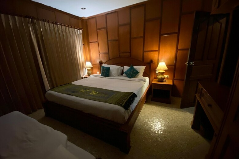 2 Bedoom Beach Front Villa Laem Noi