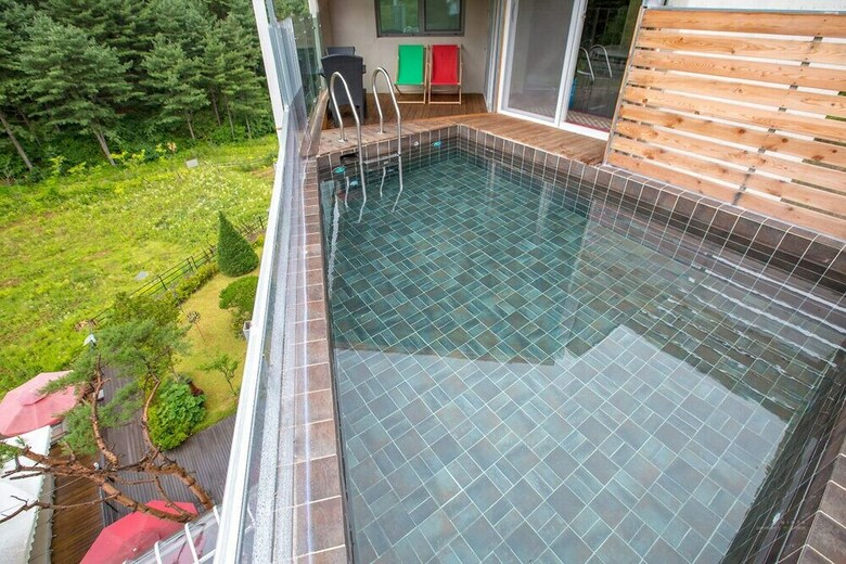 Apartamentos Harbor House Poolvilla Couple