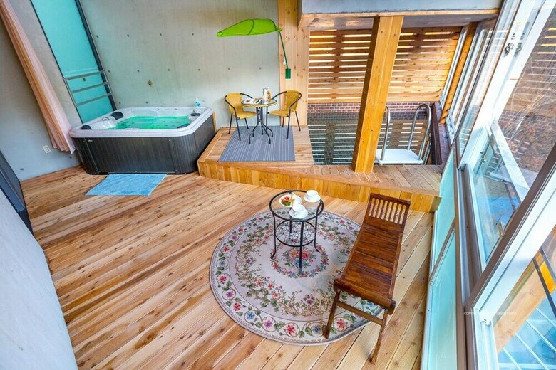 Apartamentos Harbor House Poolvilla Couple