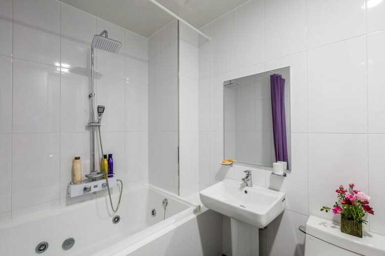Pension Asamo Poolvilla