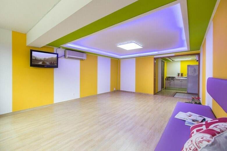 Apartamentos I Can Pension