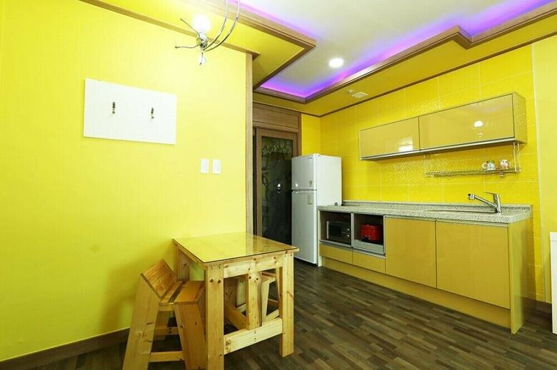 Pohang Firenze Pension