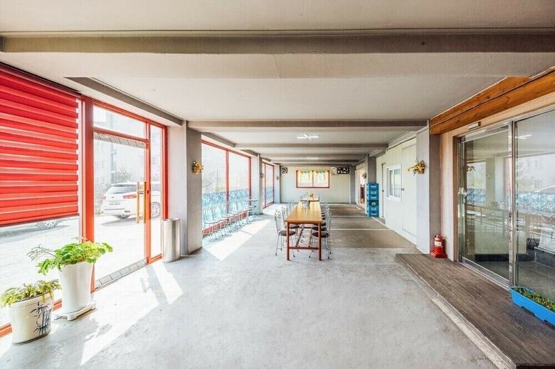 Apartamentos Eurwangni Some Pension