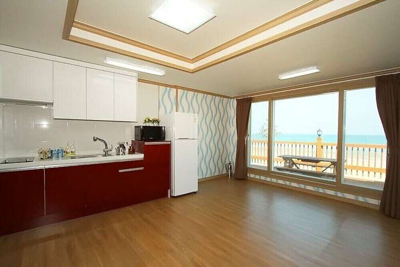 Walpo Donghae Pension