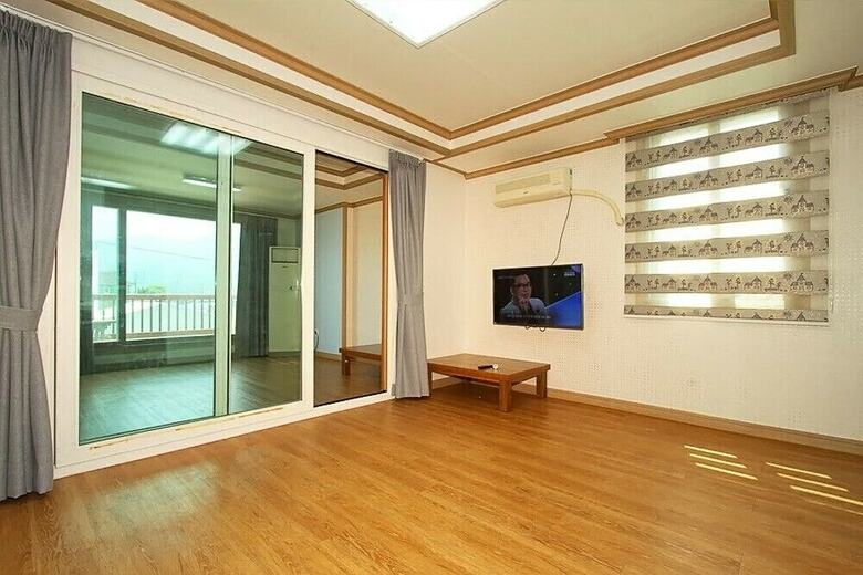 Walpo Donghae Pension