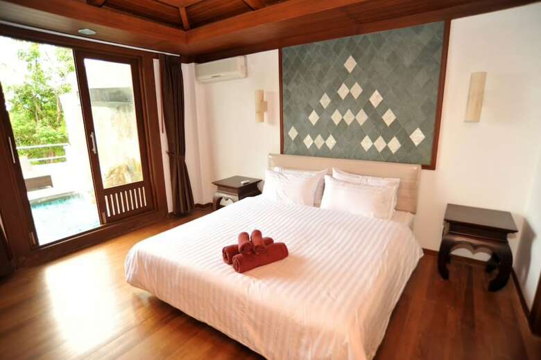 3 Bedroom Sea View Villa Big Buddha