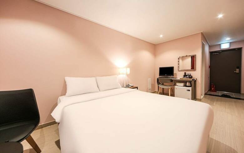 Hotel26