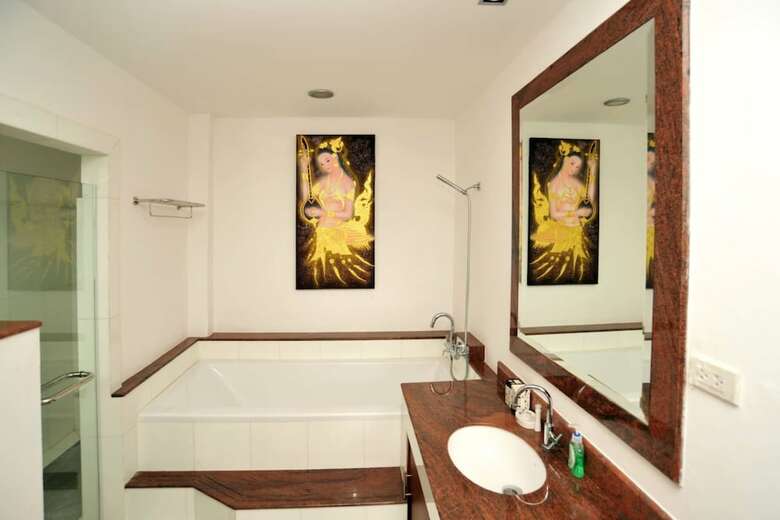 4 Bedroom Sea View Villa Big Buddha