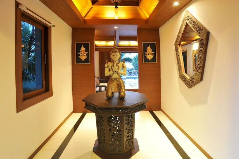 4 Bedroom Sea View Villa Big Buddha