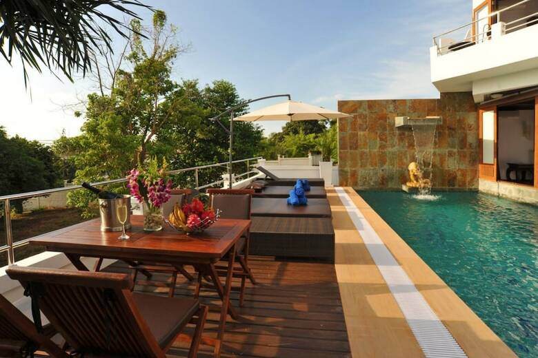4 Bedroom Sea View Villa Big Buddha