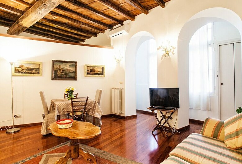 Apartamento Clock Terrace House - Fromhometorome