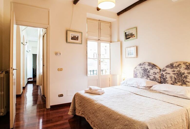 Apartamento Clock Terrace House - Fromhometorome