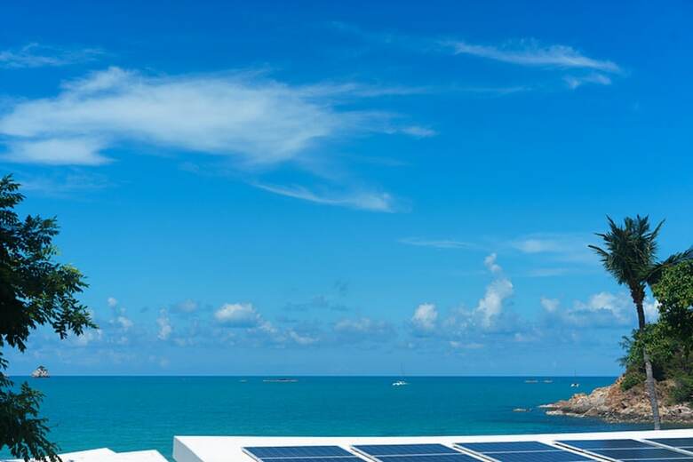 8 Bedroom Twin Villas On Samrong Bay Beach Front Resort