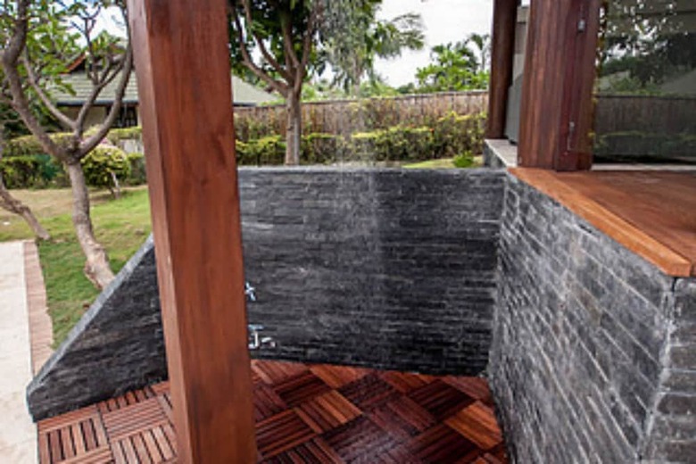 8 Bedroom Twin Villas On Samrong Bay Beach Front Resort