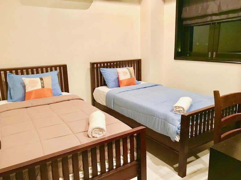 7 Bedroom Twin Villas On Beach Front Resort