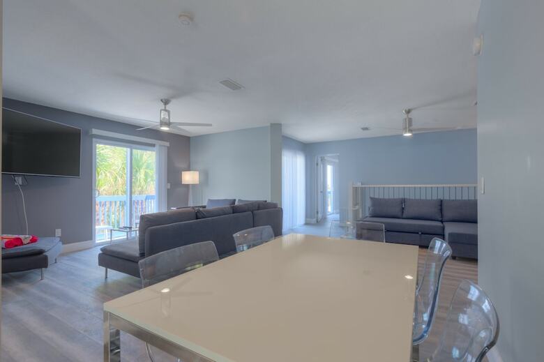 Oceanview 4 Balconies! Opulent Blue #6 Sleeps 8