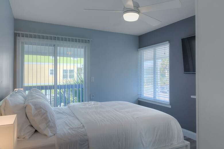 Oceanview 4 Balconies! Opulent Blue #6 Sleeps 8