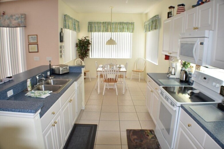 Paradise Landing Private South Facing Pool