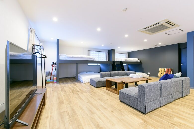 Apartamentos No.8 Uemura Building