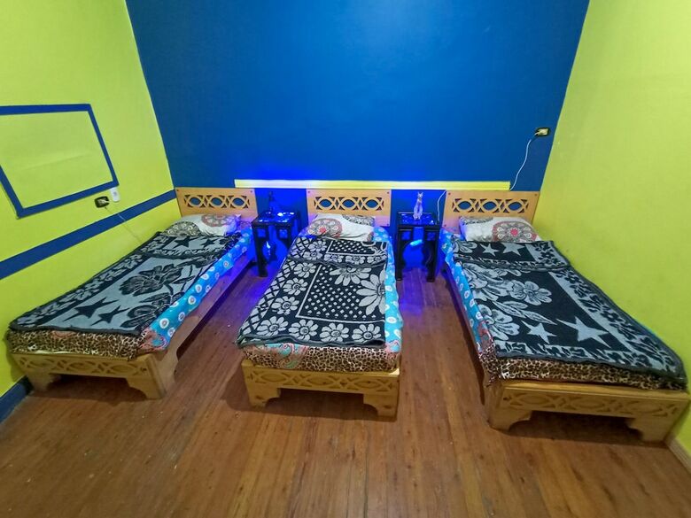 Hostal Castle Hotel
