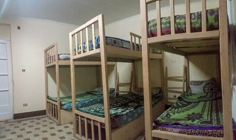 Hostal Castle Hotel