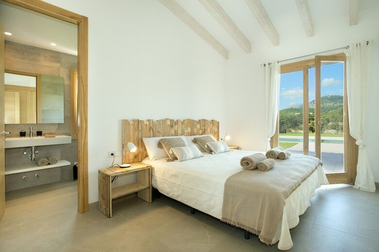 Villa Mir