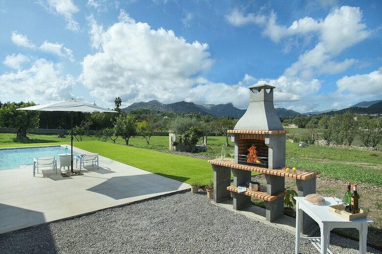 Villa Mir