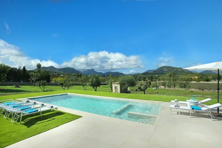 Villa Mir