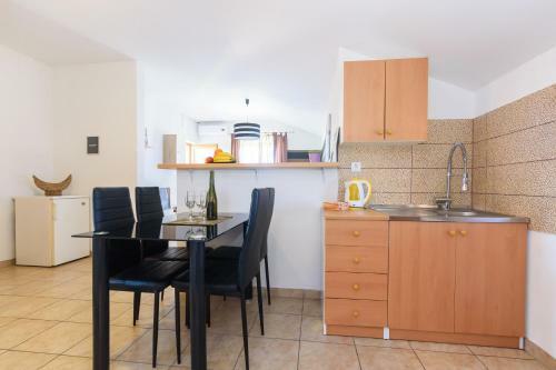 Apartments Kostijal