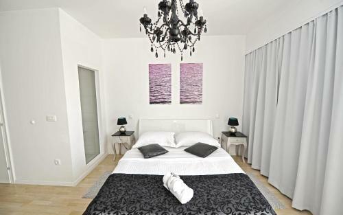 Hostal Tinel Superior Residence