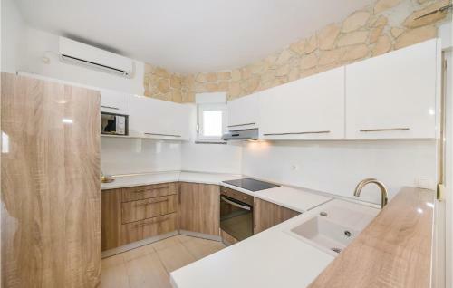 Holiday Home Ilirska VI