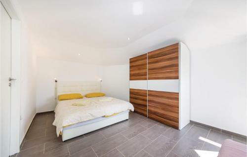 Holiday Home Ilirska VI