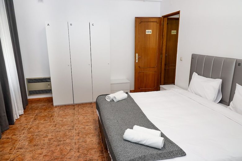 Hostal Lisbon Home Host - Hostel