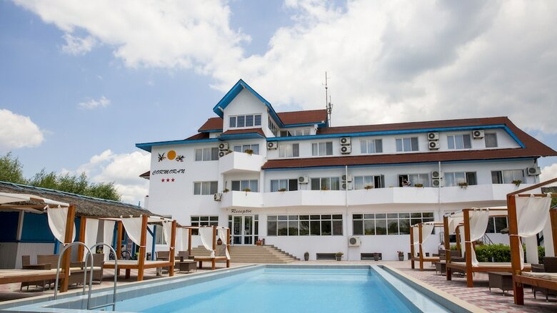 Hotel Cormoran Resort