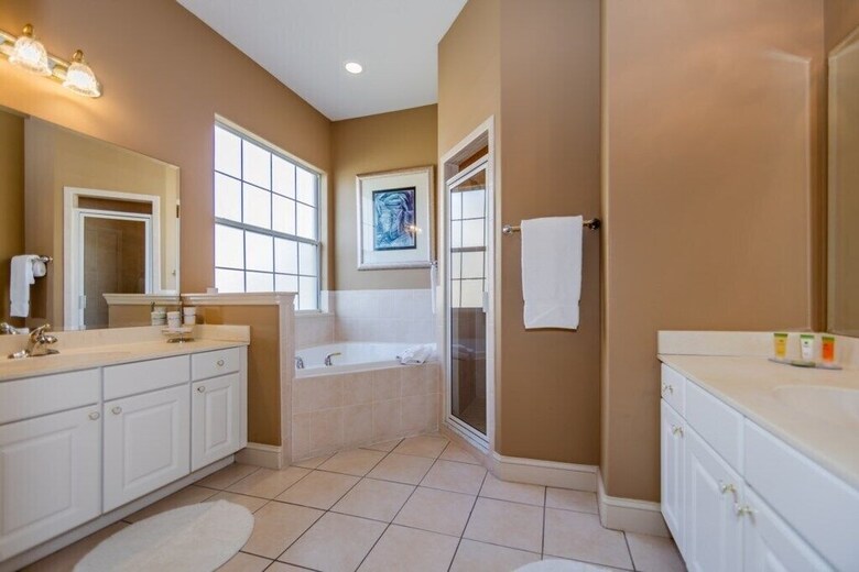 Your Personal Oasis 5 Bedroom 5 Bath Villa