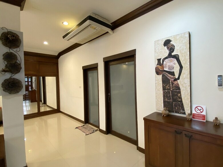 Hotel Baan Poon Baan Sabai
