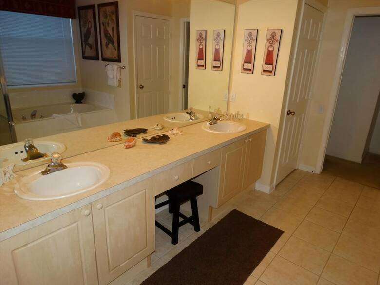 Windsor Palms 5br Pool Home