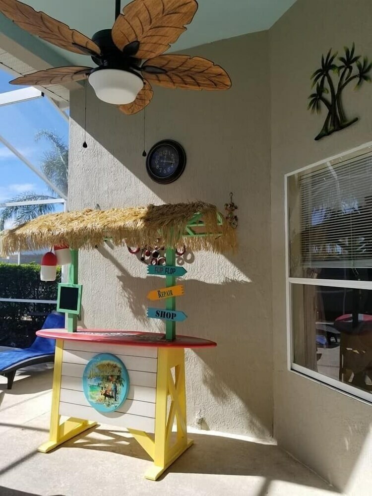 Windsor Palms 5br Pool Home