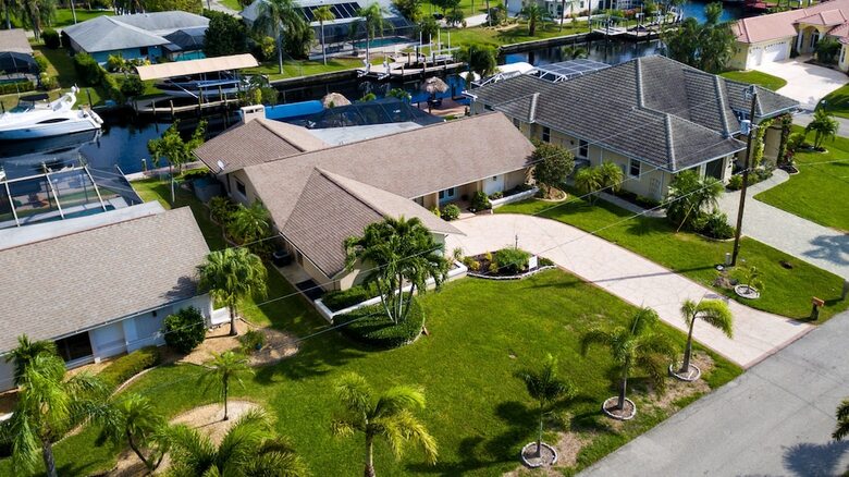 Boatabella - A Vibrant Coastal Retreat