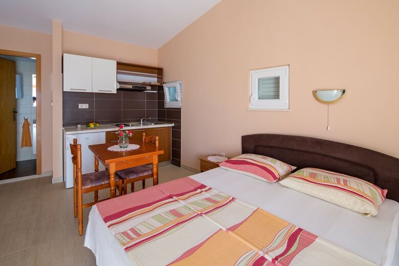 Hotel Villa Mandalinic